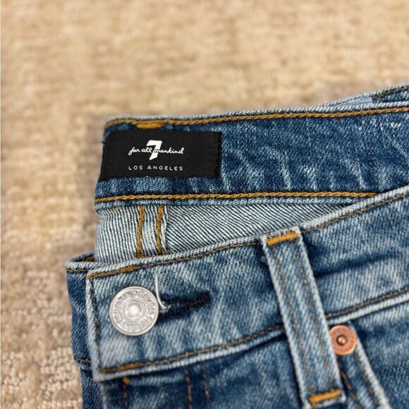 7 for All Mankind denim. Size 29. High waist and wide cropped leg. - Picture 7 of 9